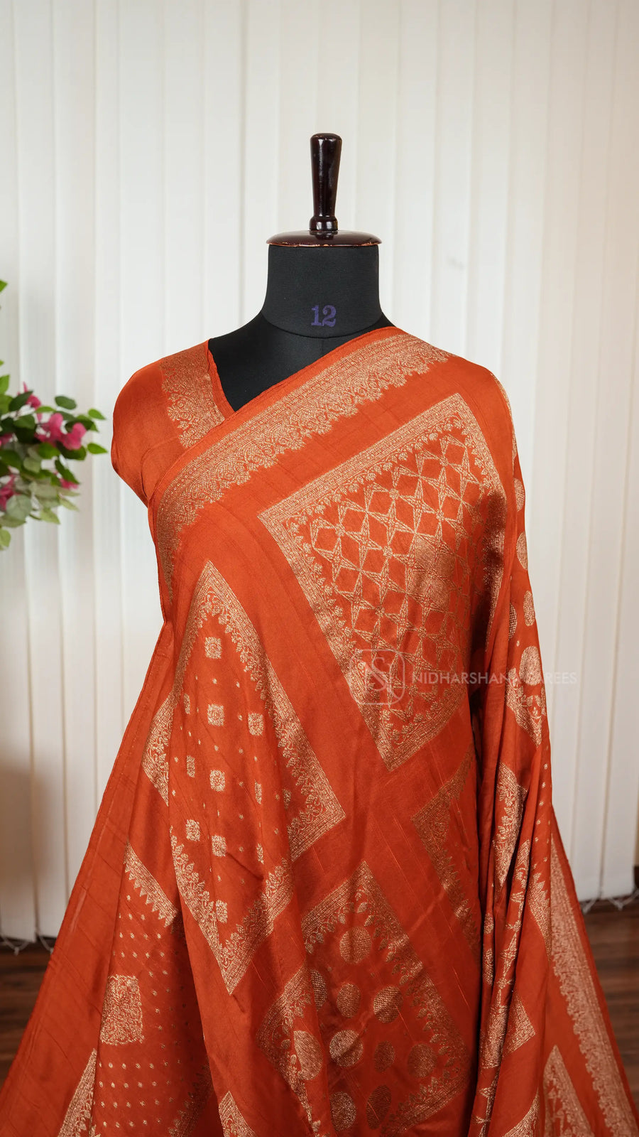 Premium Tussar With Matte Zari Concept