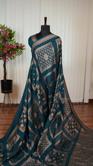 Premium Tussar With Matte Zari Concept