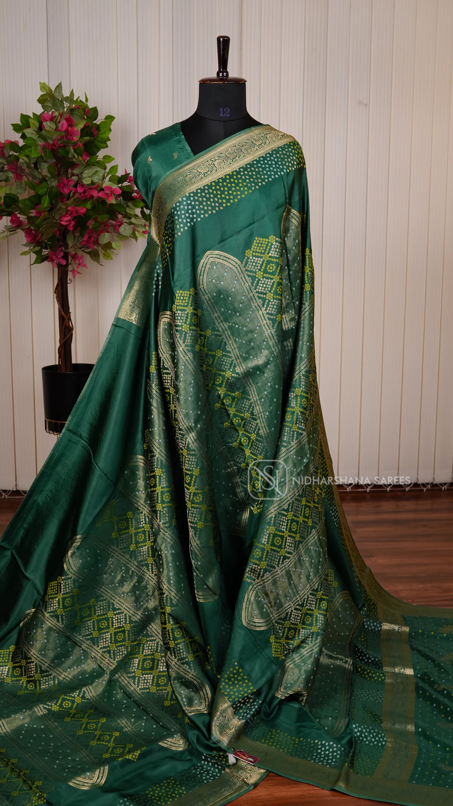 Viscose Silk With Bandini And Zari Weaving Concept