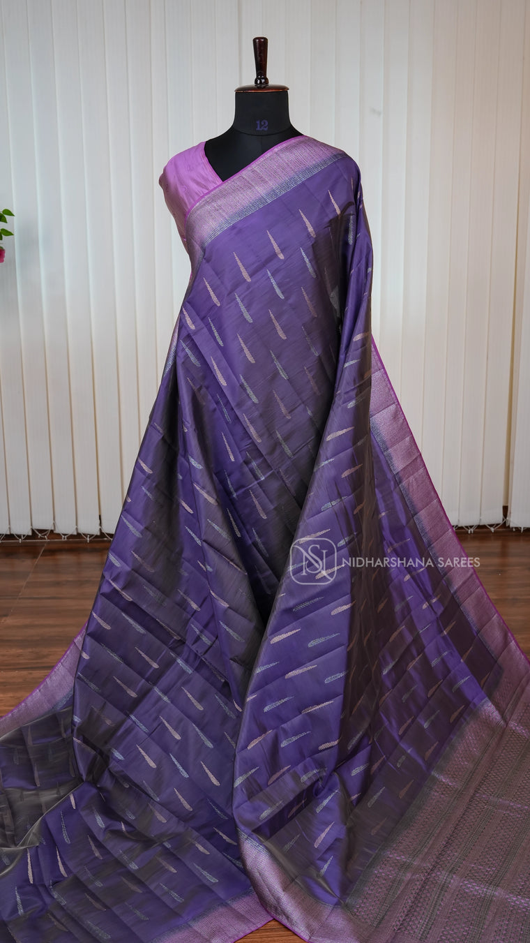 Semi Tussar Silk Saree With Muniya Concept And Contrast Border