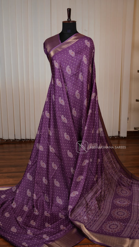 Semi Dola With Bandhini Printed Concept And Zari Border