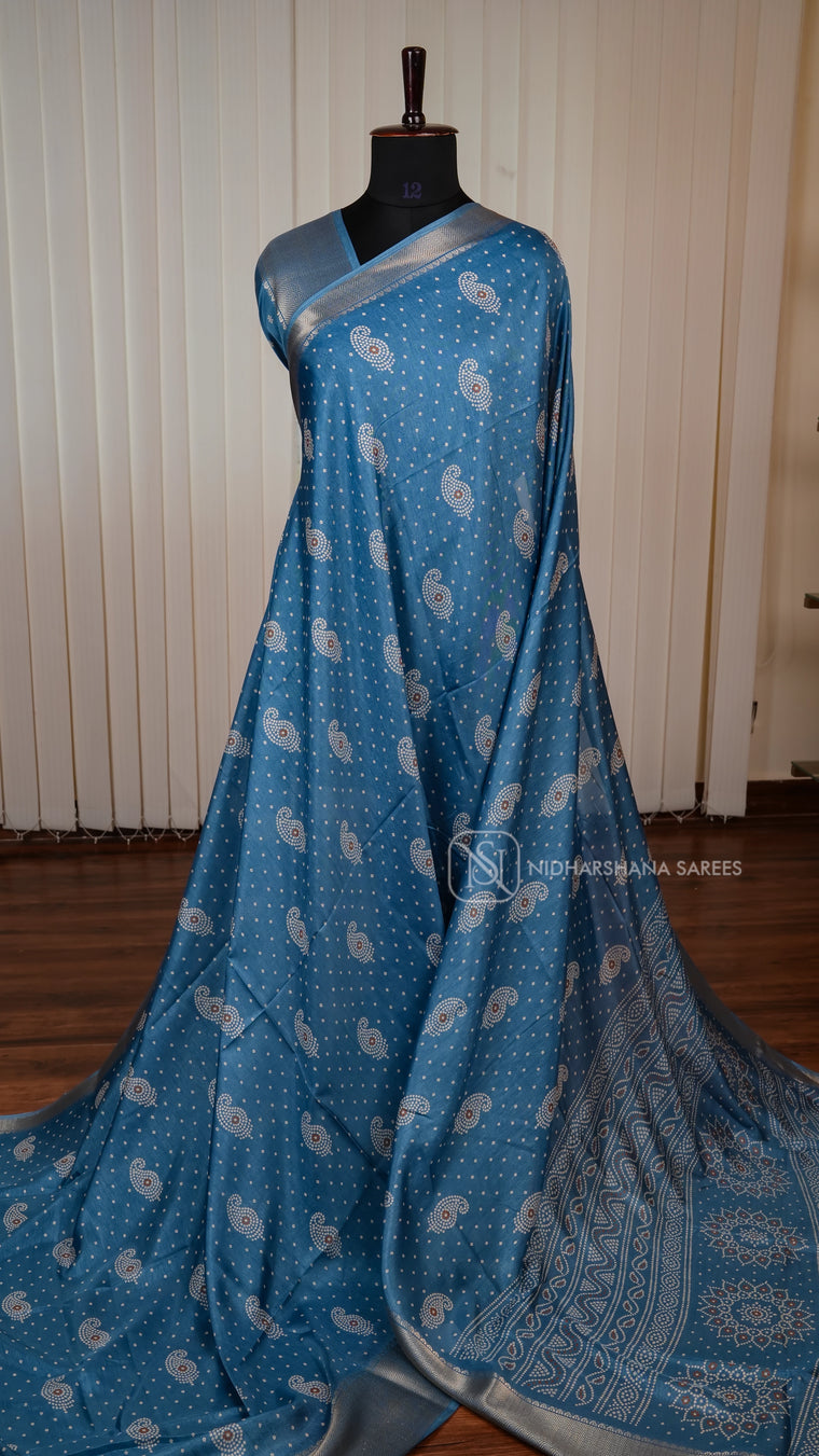 Semi Dola With Bandhini Printed Concept And Zari Border