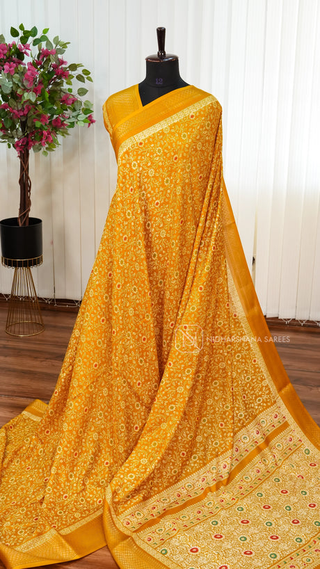 Semi Dola With Floral Digital Pint And Zari Border