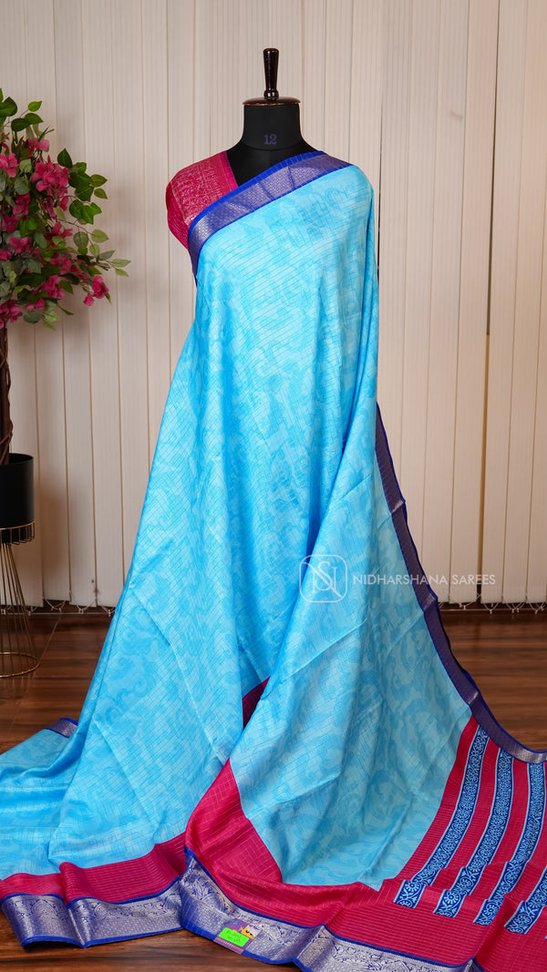 Semi Dola With Digital Print And Zari Border