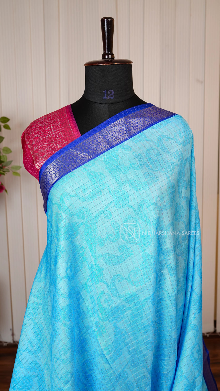 Semi Dola With Digital Print And Zari Border