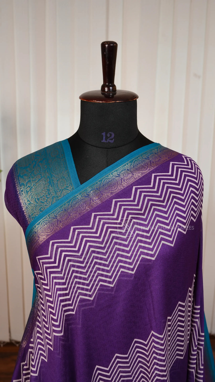 Semi Georgette With Zig Zag Print