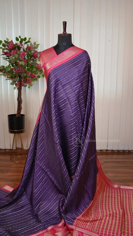 Semi Uppada With Elephant Weaving Contrast Border