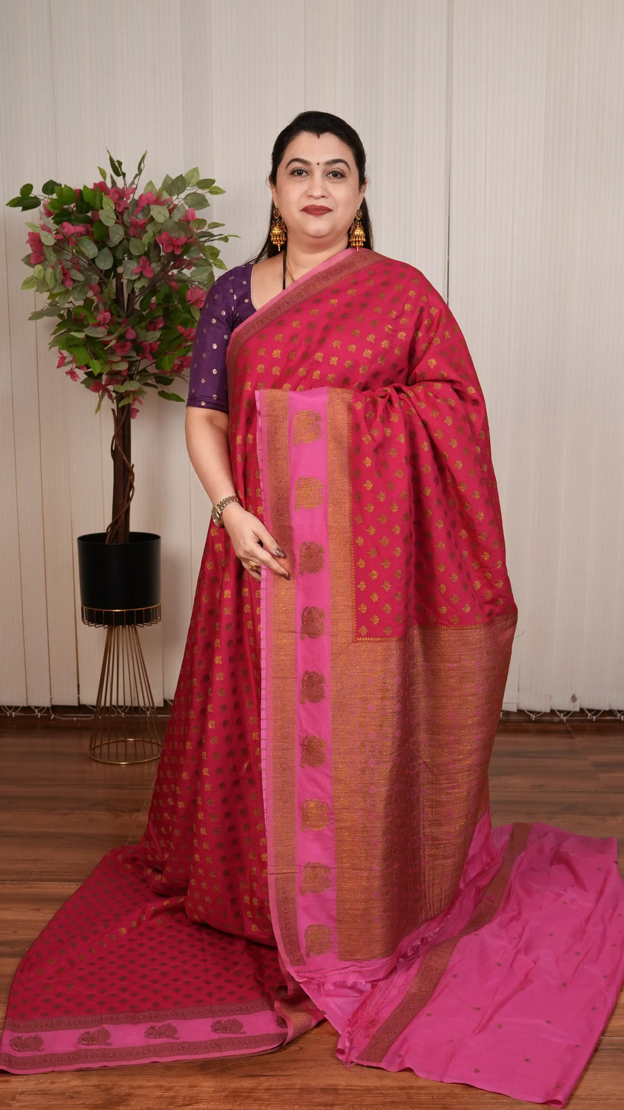 Semi Kathan Silk Saree With Antic Zari Butta And Contrast Border