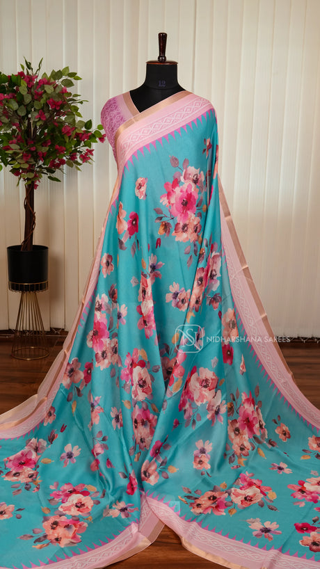 Georgette With Floral Digital Print And Contrast Border