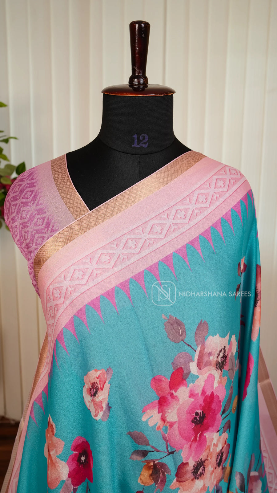 Georgette With Floral Digital Print And Contrast Border