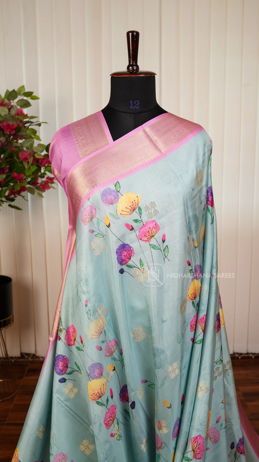 Dola With Zari Butta And Floral Digital Print And Zari Border