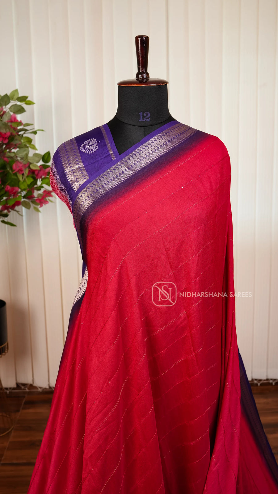 Semi Dola With Sequin Stone And Contrast Zari Border