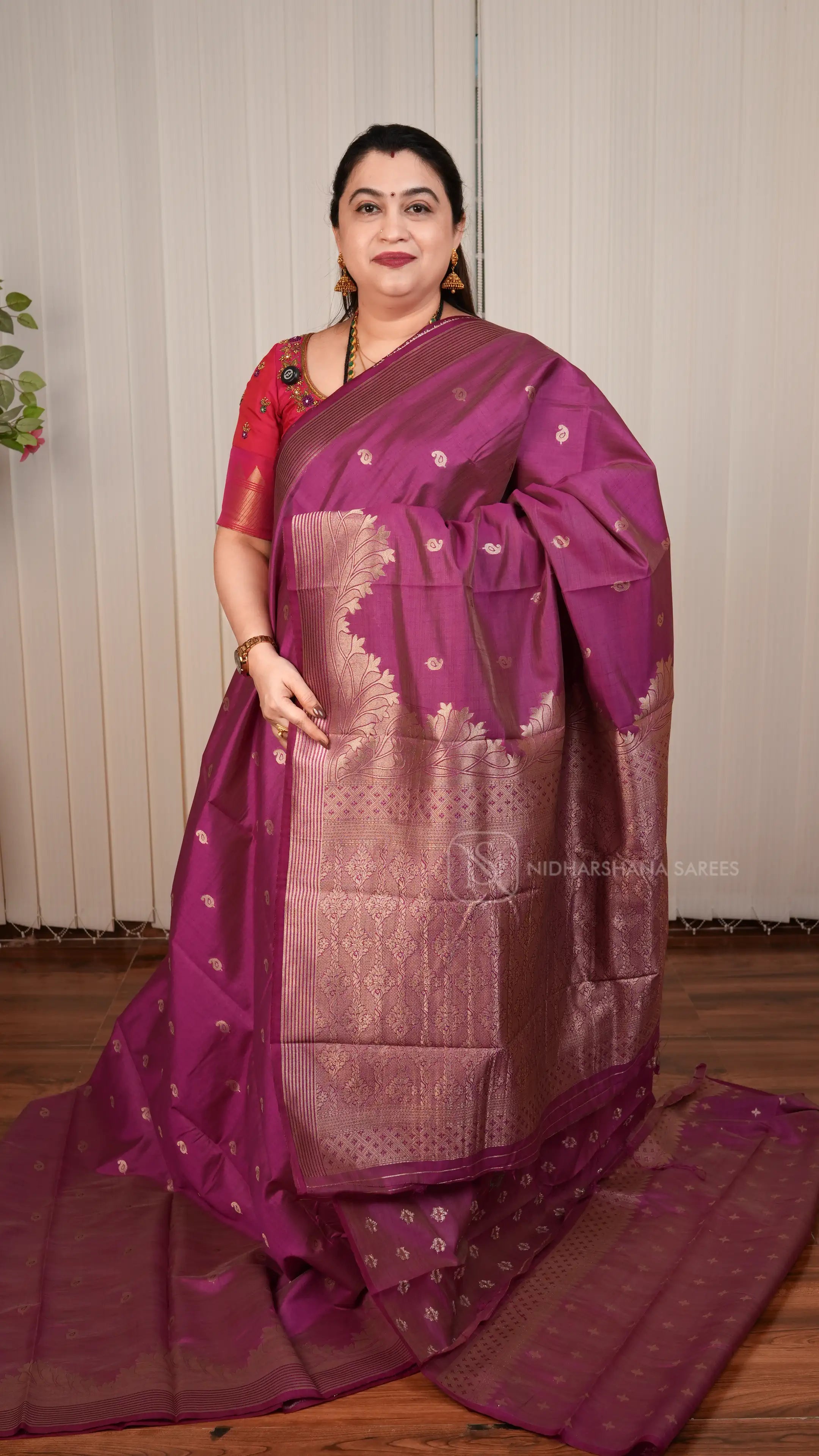 Semi Tussar Silk Saree With Mango Motif Butta And Turning Border Concept