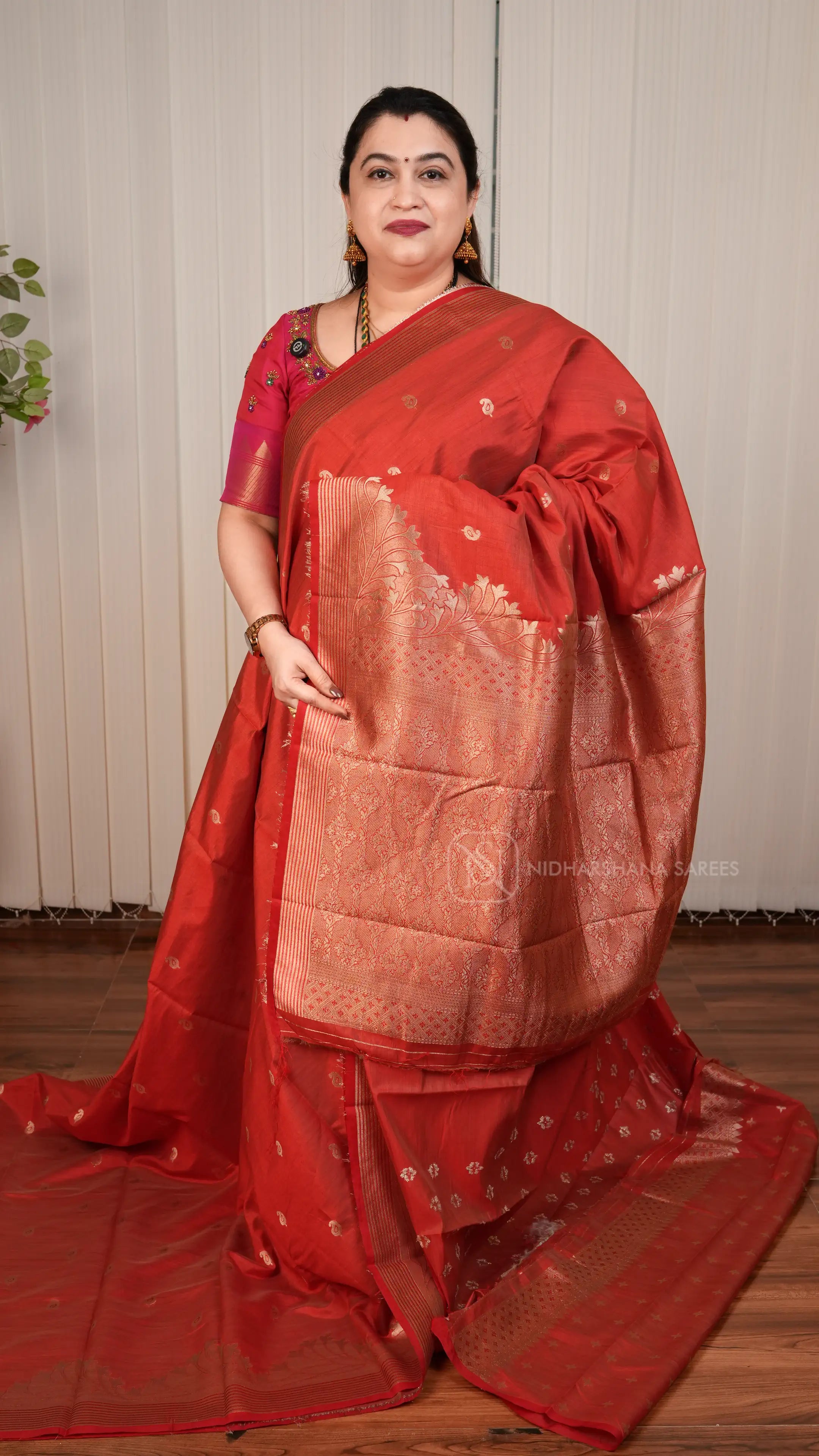 Semi Tussar Silk Saree With Mango Motif Butta And Turning Border Concept