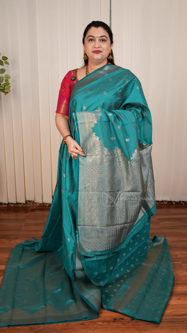Semi Tussar Silk Saree With Mango Motif Butta And Turning Border Concept