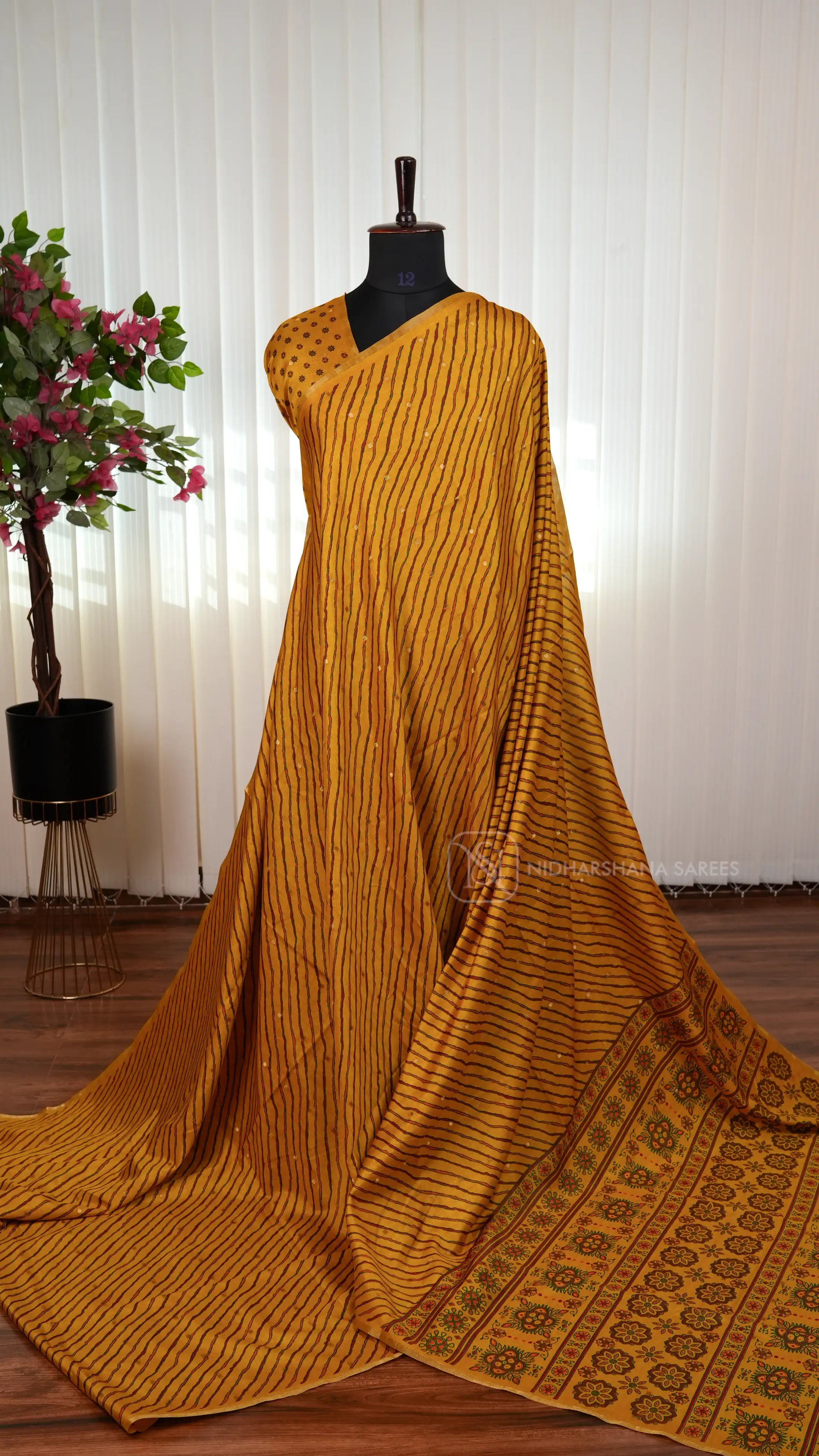 Light Weight Semi Tussar Silk Saree With Lehariya Concept And Zari Butta