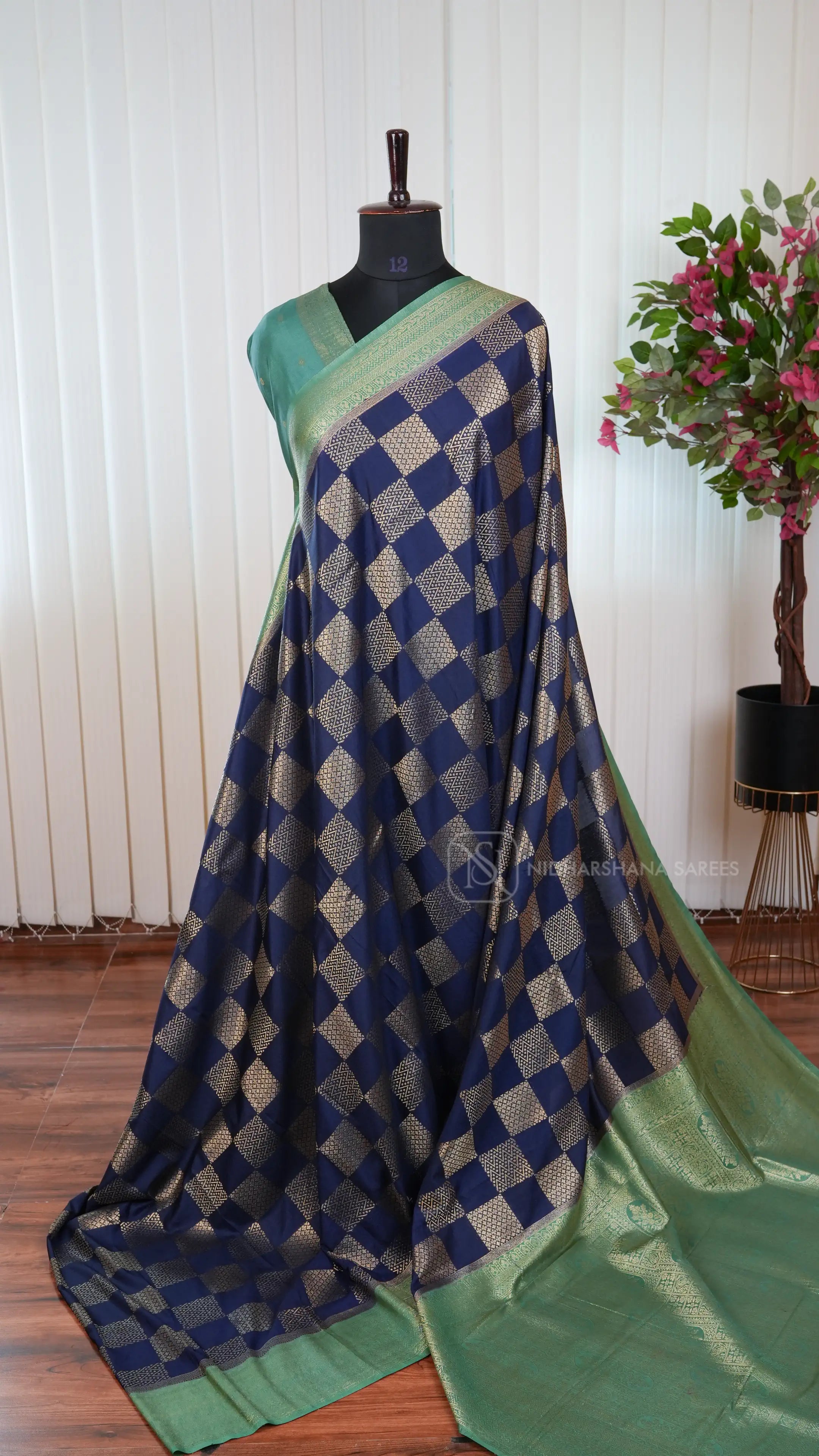 Premium Crepe Silk Saree With Zari Woven Box Pattern And Contrast Border