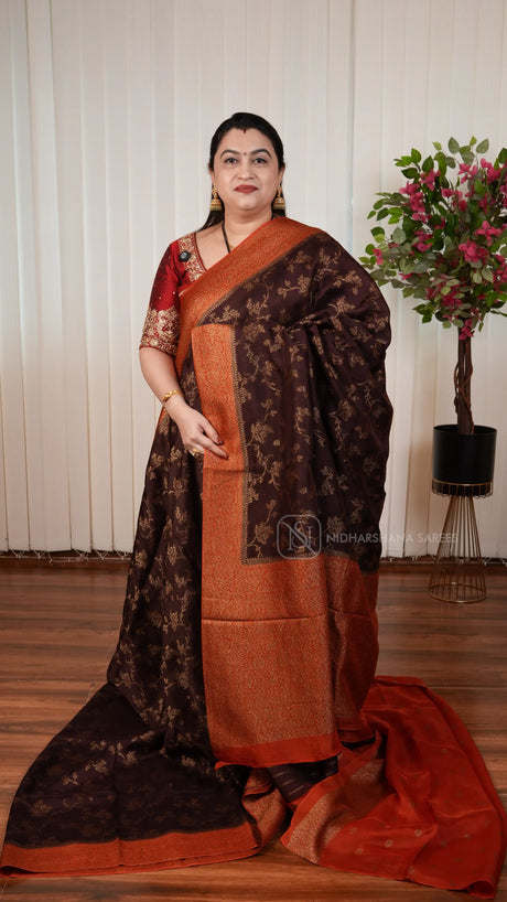 Tussar Viscose Saree With Antic Zari Woven Concept And Contrast Zari Border