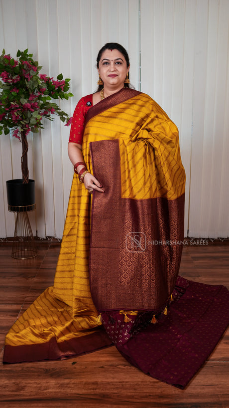 Kathan Silk Saree With Antic Zari Lehariya Concept And Contrast Border