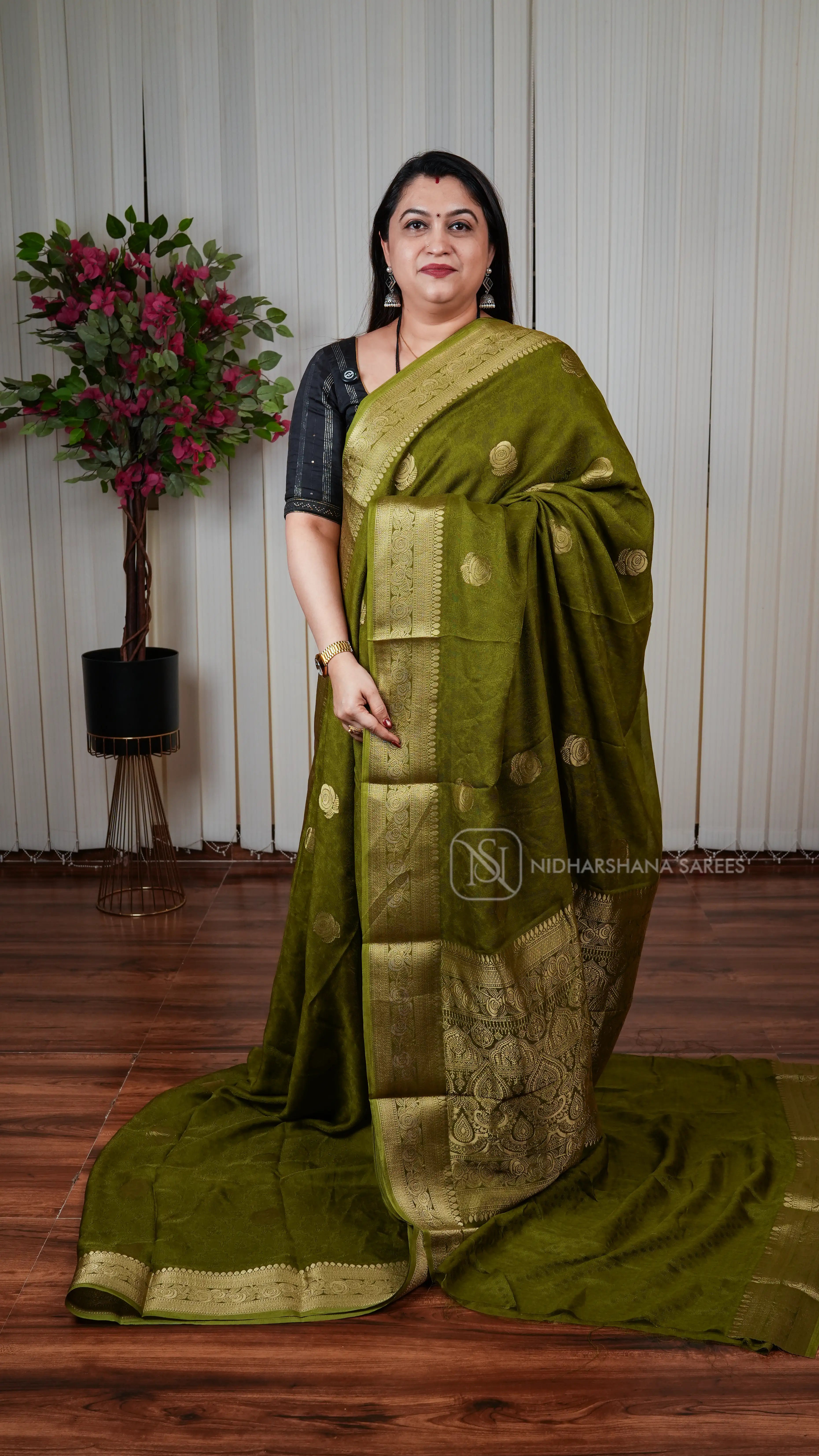Semi Georgette Saree With Floral Zari Butta And Zari Border
