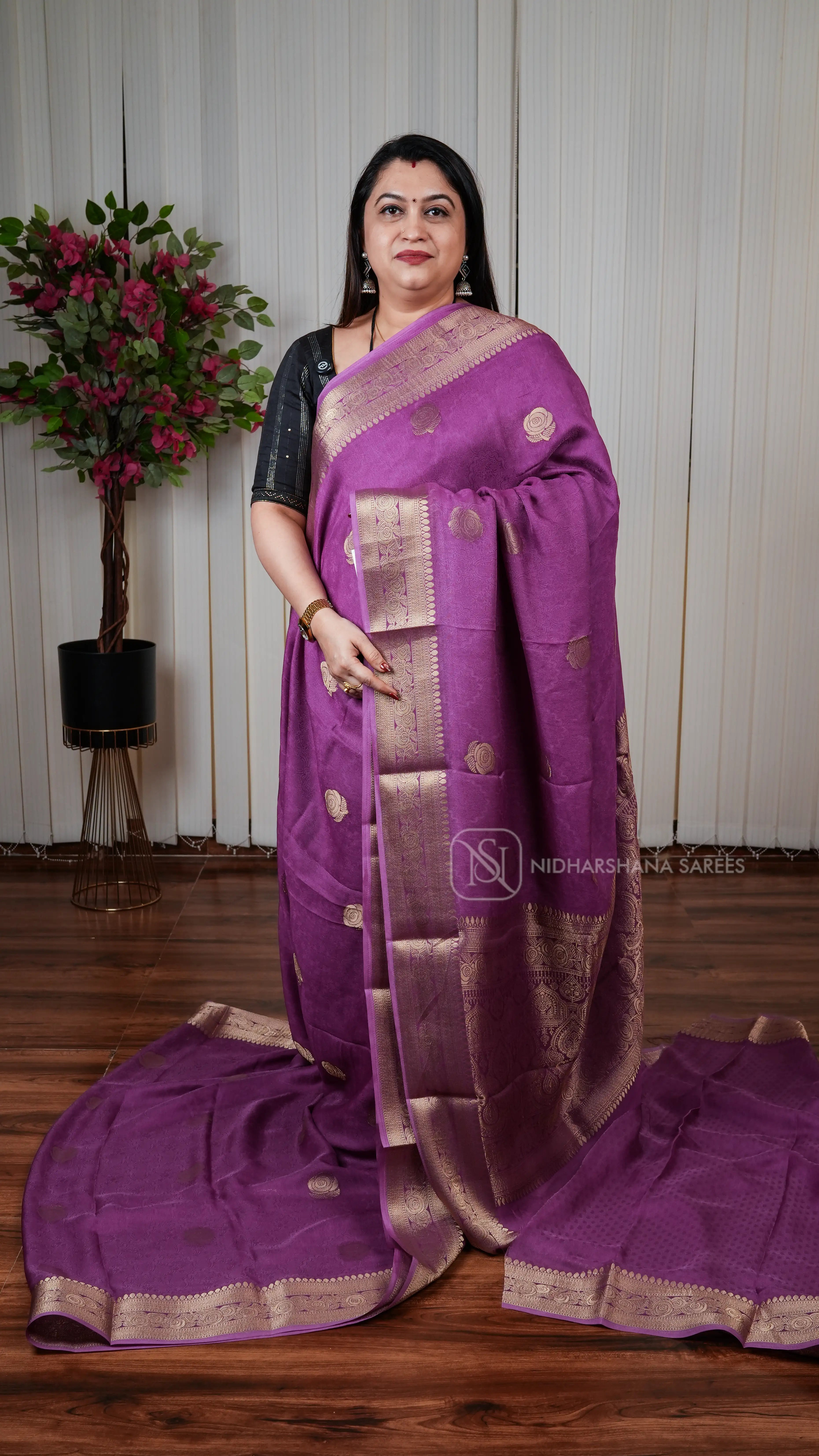 Semi Georgette Saree With Floral Zari Butta And Zari Border