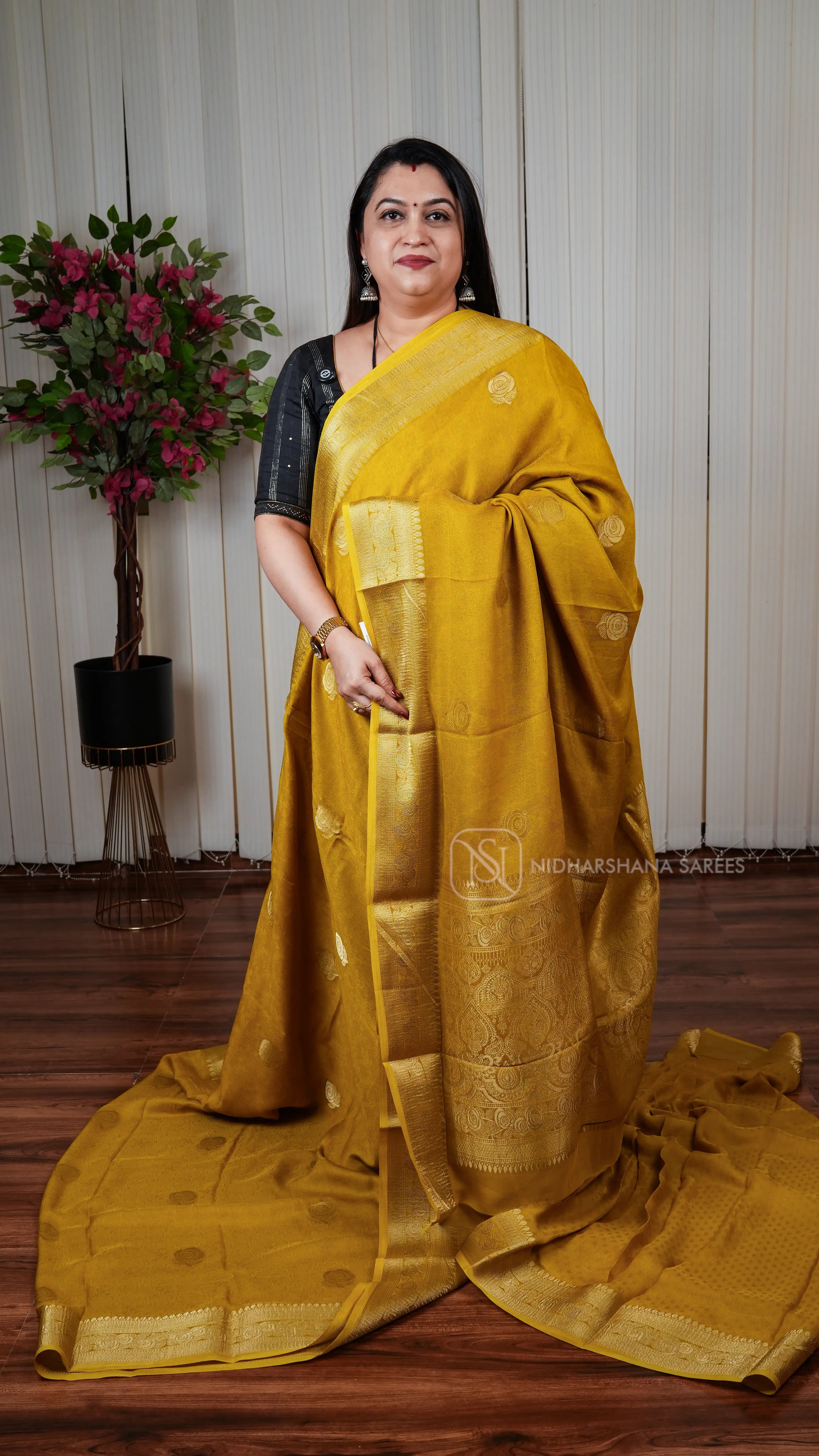 Semi Georgette Saree With Floral Zari Butta And Zari Border