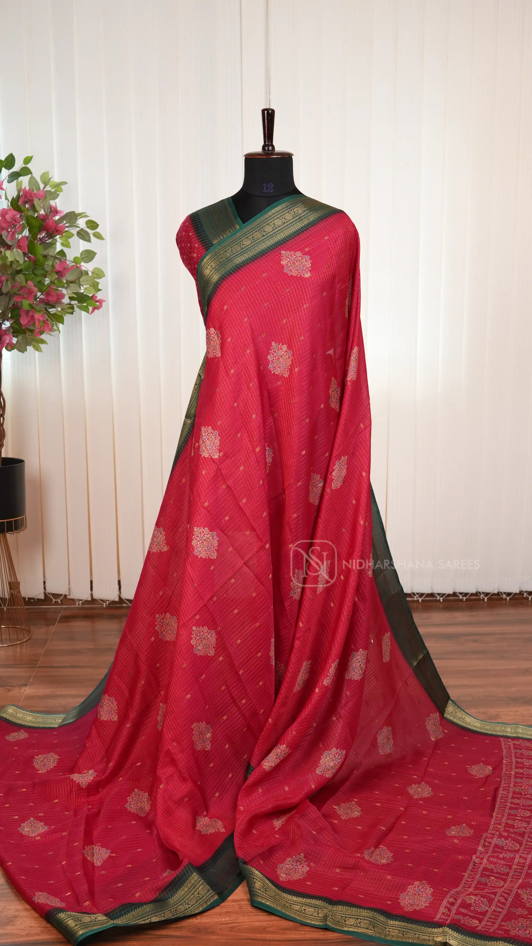 Muslin Georgette With Zari Checks And Floral Digital Print Butta