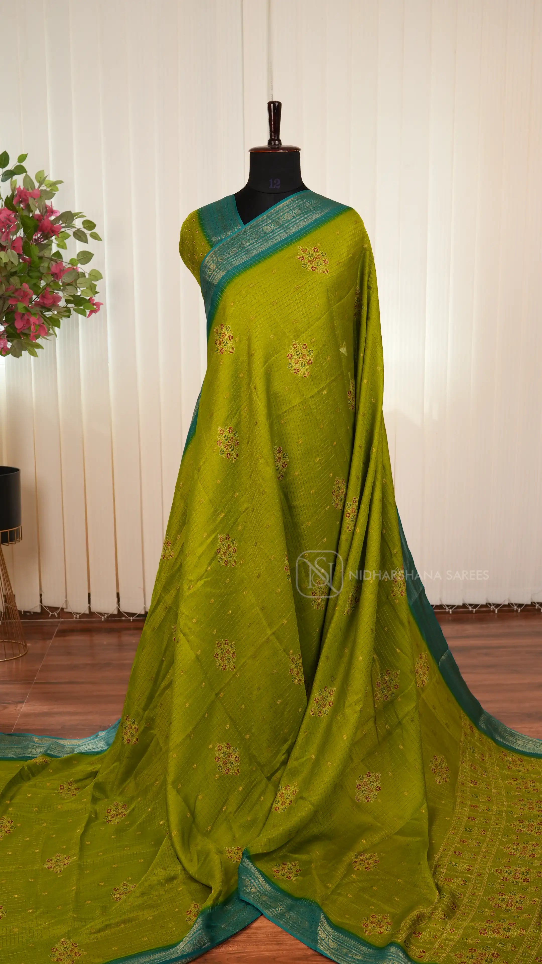 Muslin Georgette With Zari Checks And Floral Digital Print Butta