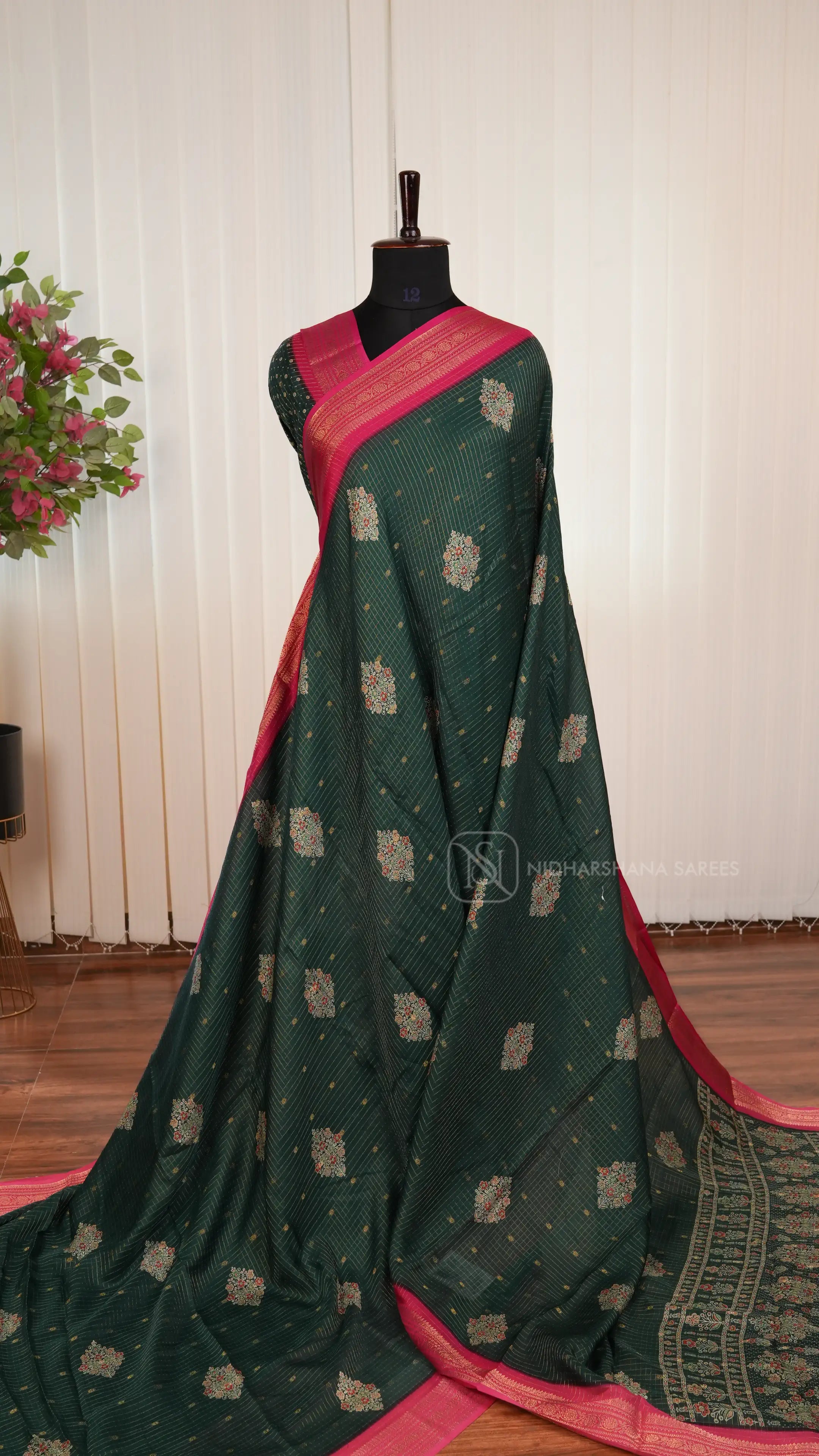 Muslin Georgette With Zari Checks And Floral Digital Print Butta