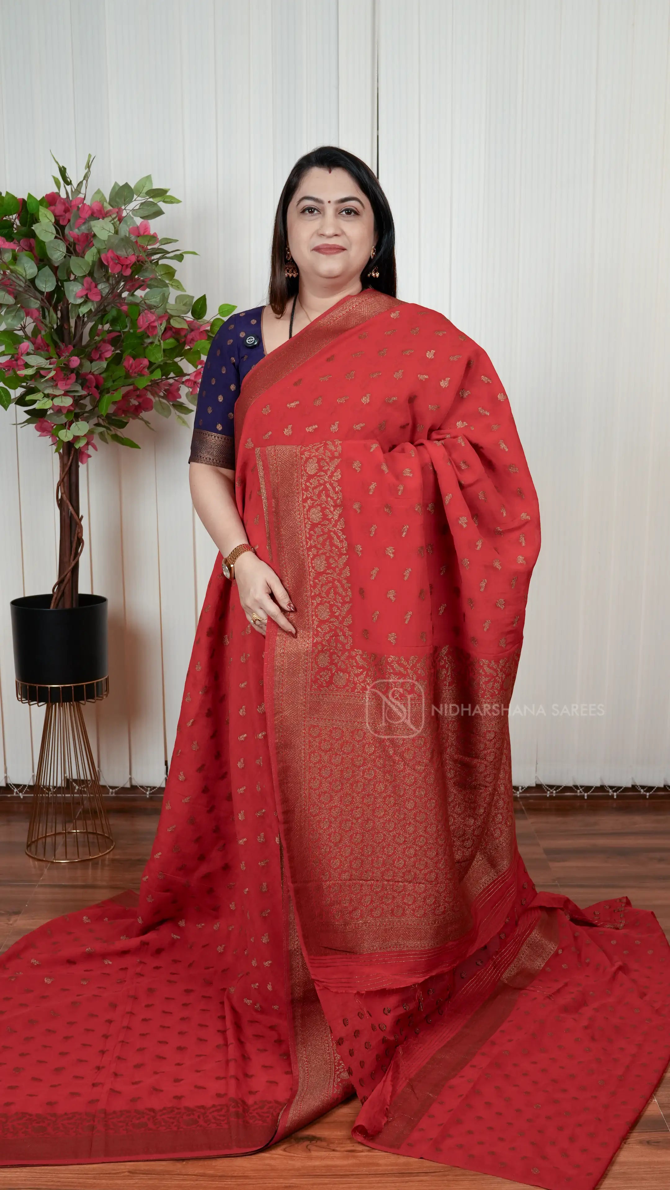 Semi Banarasi Georgette With Antic Zari Bird Weaving Butta And Zari Weaving Border