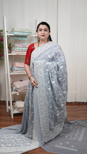 Lightweight Georgette Saree With Floral Embroidery