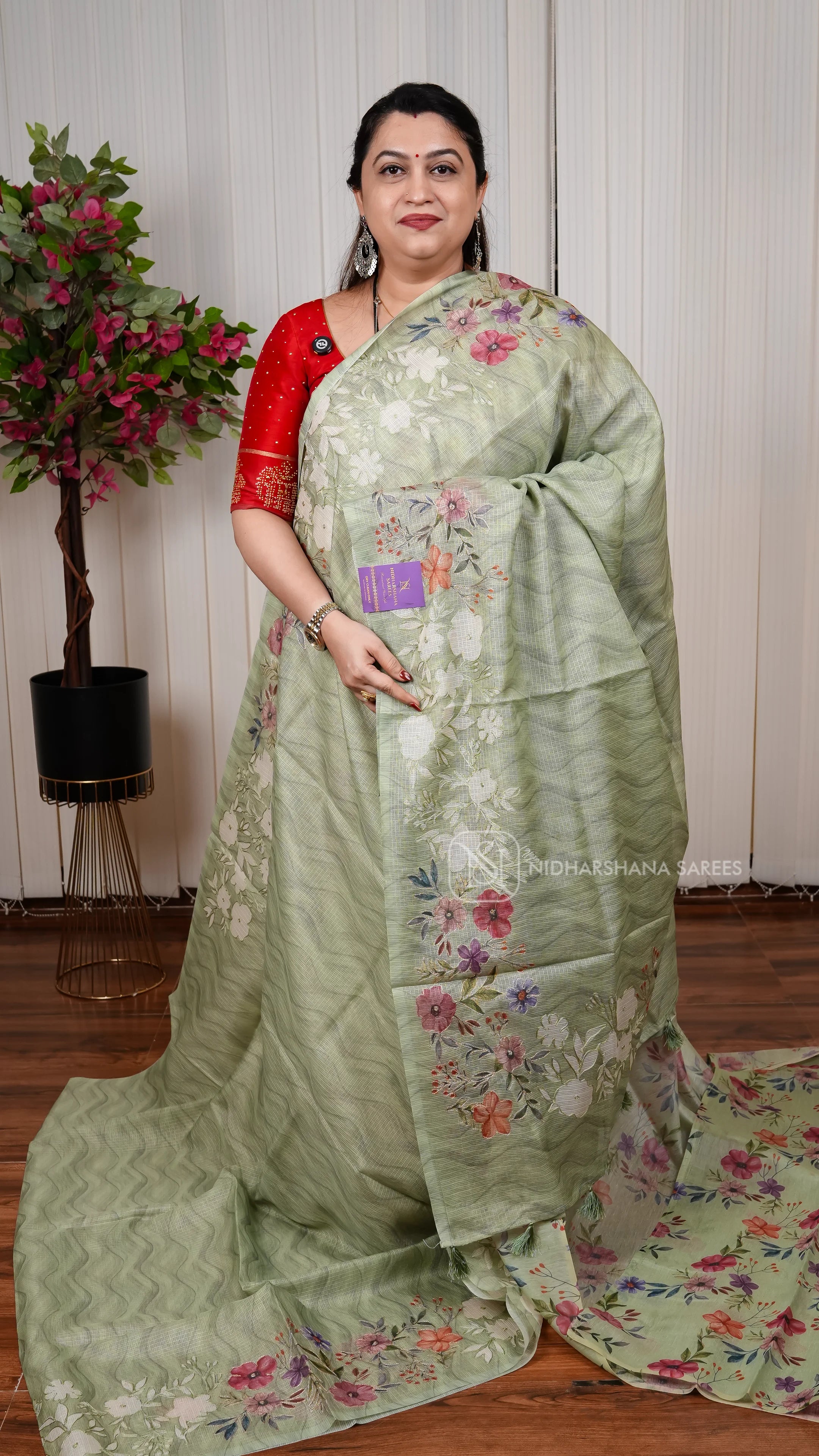 Lightweight Kota Cotton Saree With Traditional Weave