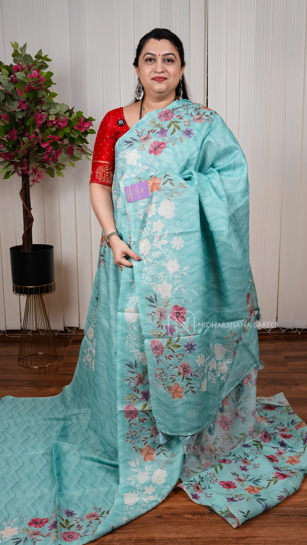 Lightweight Kota Cotton Saree With Traditional Weave