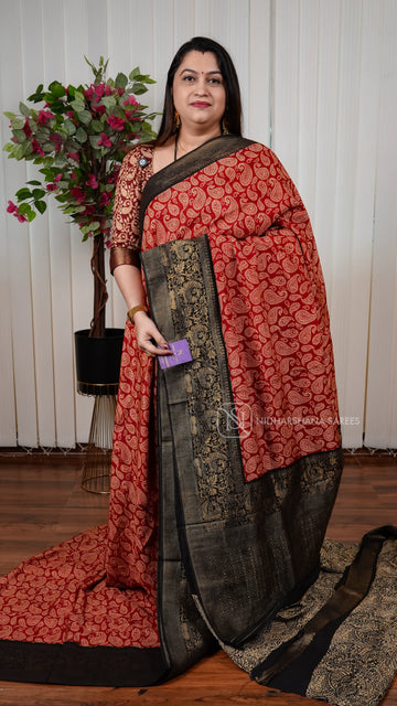 Pure Viscose Dola Saree With Traditional Mango Motif And Zari Border