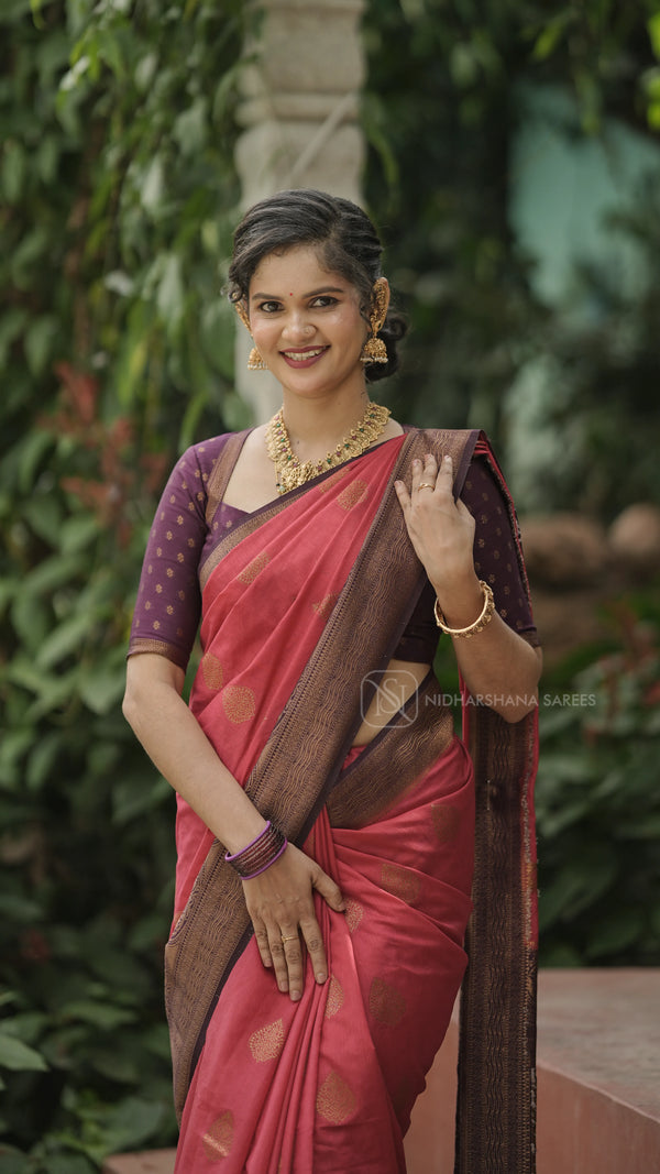 Linen By Tussar With Antic Zari Butta And Contrast Border