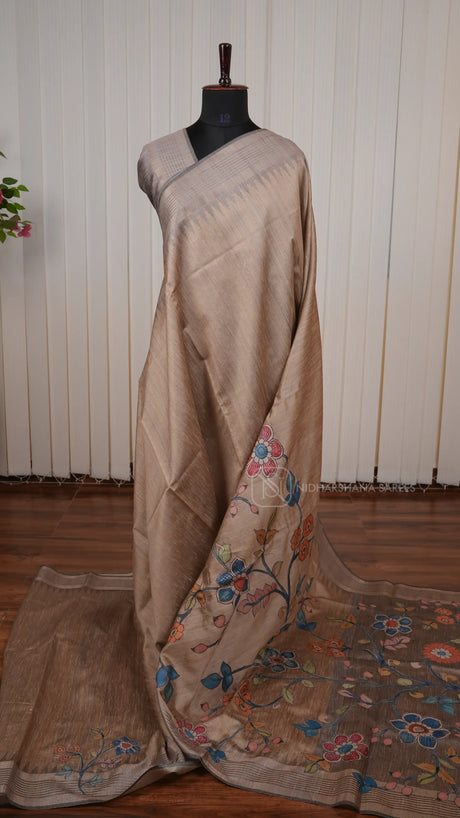 Semi Tussar Silk Saree With Elegant Appliqué Work Motifs And Rich Traditional Appeal
