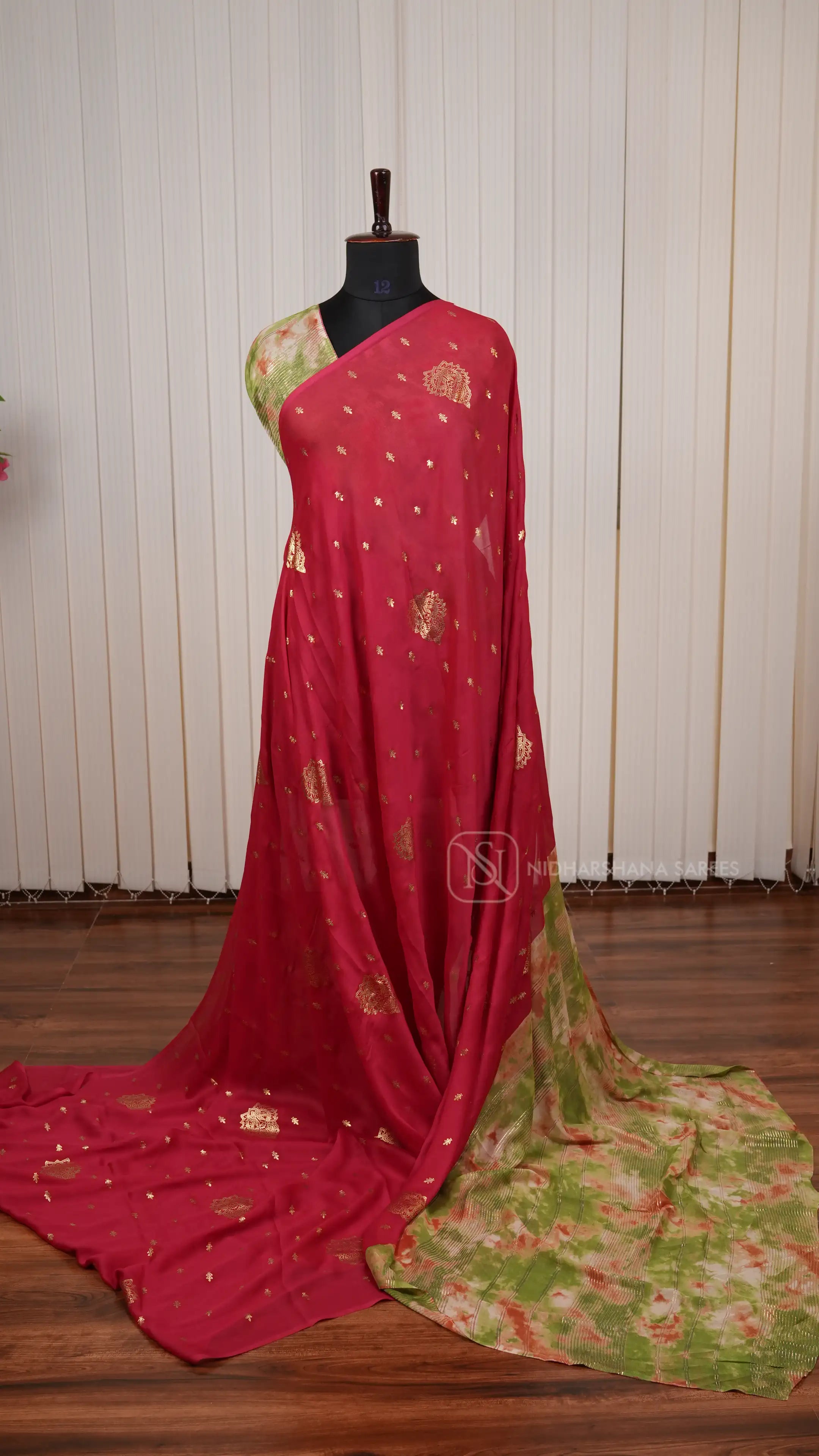 Light Weight Georgette With Foil Print Concept And Contrast Blouse