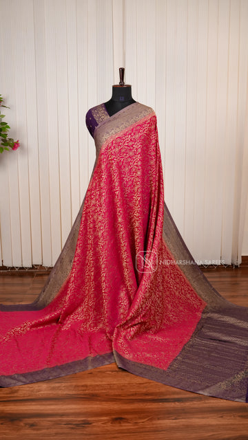 Crepe Georgette Saree With All-Over Floral Design And Elegant Zari Border Concept