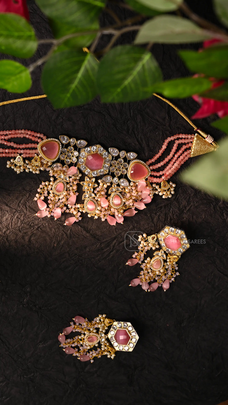Necklace Set with Kundan-Inspired Work And Pink Beaded Drops