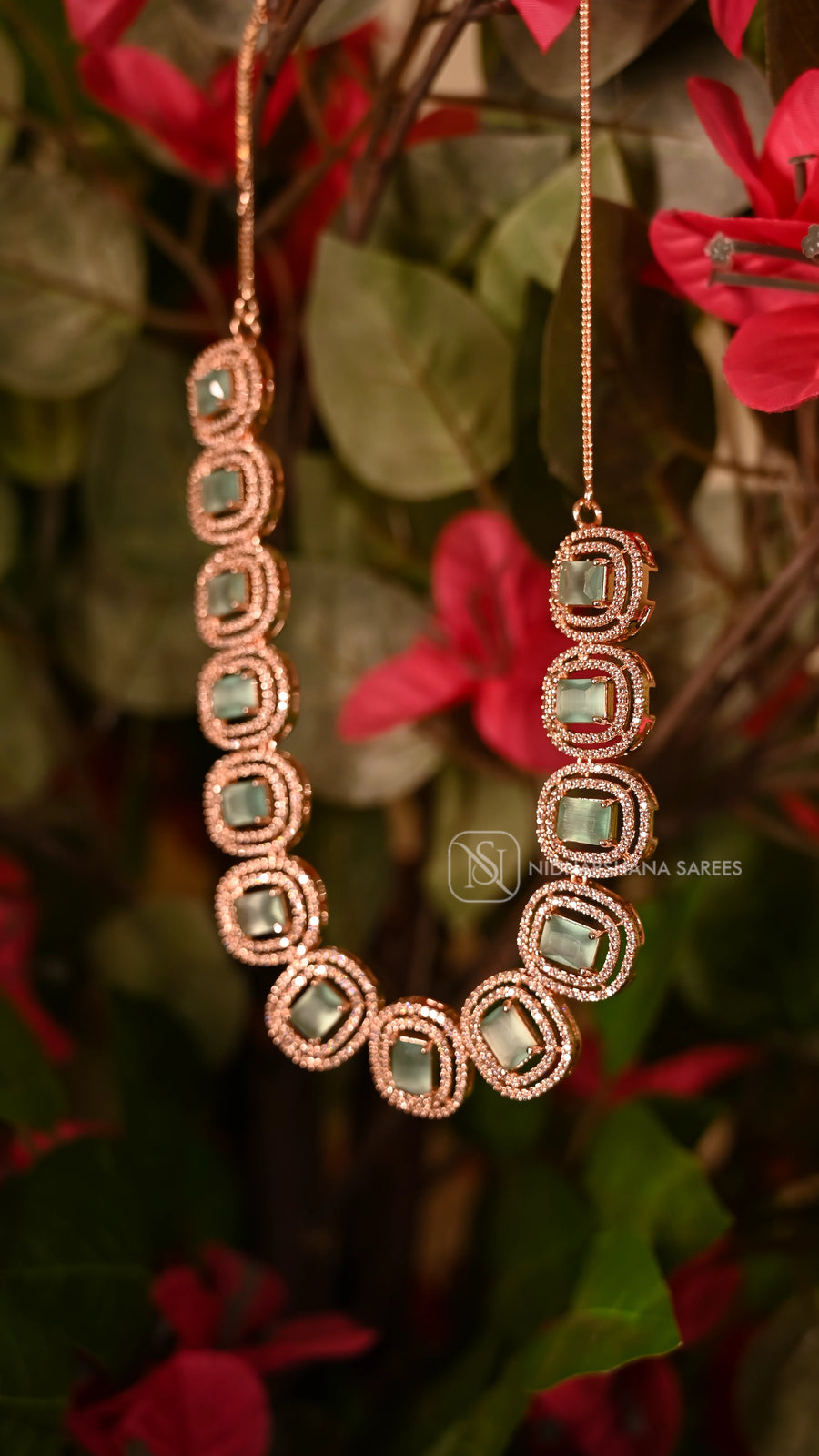 ✨ Elegant Contemporary Necklace Set ✨