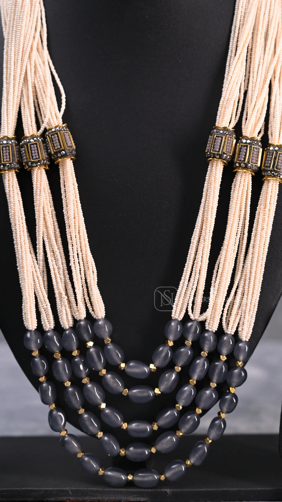 Traditional Multi-Strand Pearl and Emerald Beaded Jewelry Set