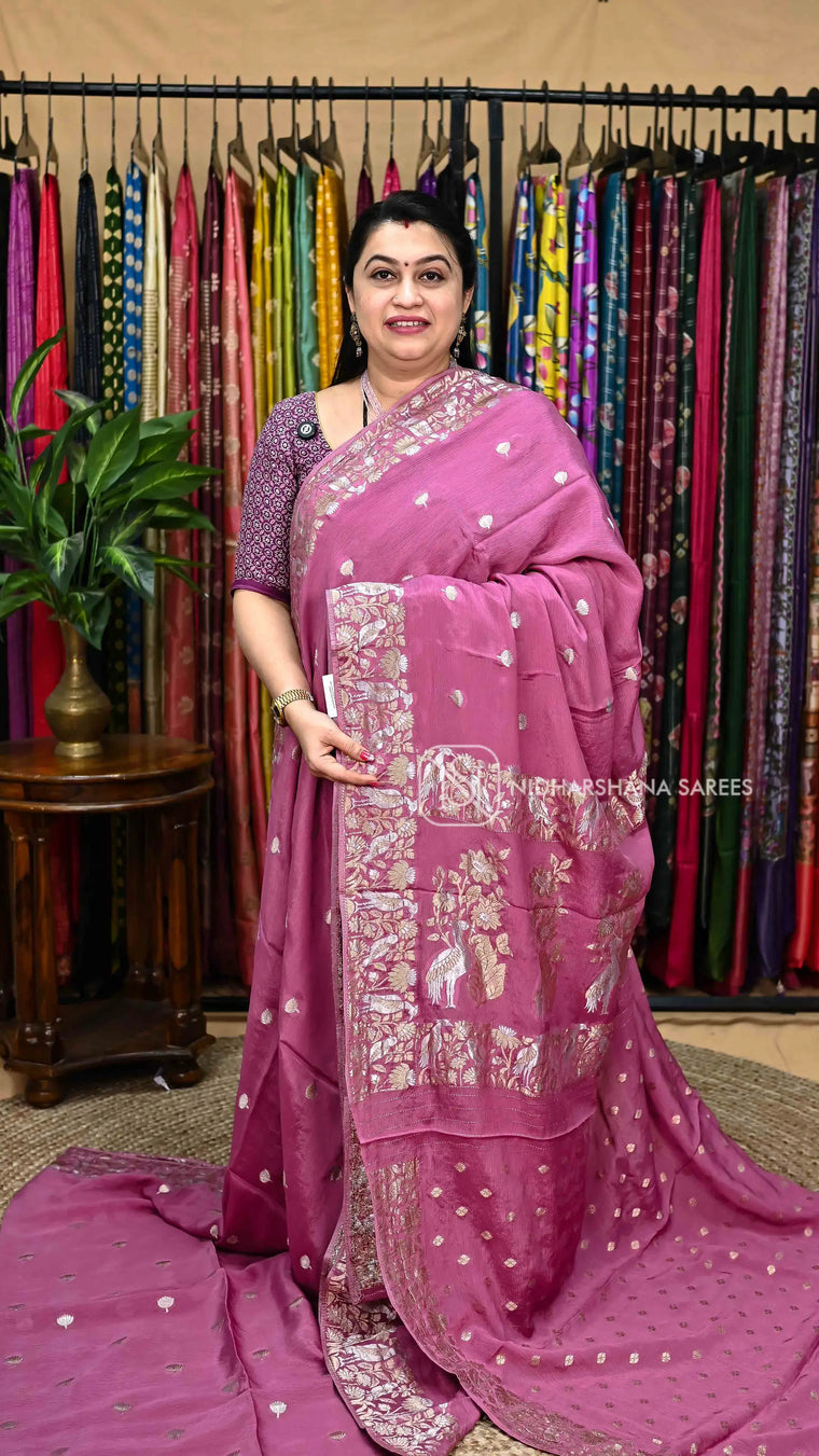 Premium Crepe Silk Saree With Silver And Golden Zari Floral And Bird Motif Rich Pallu