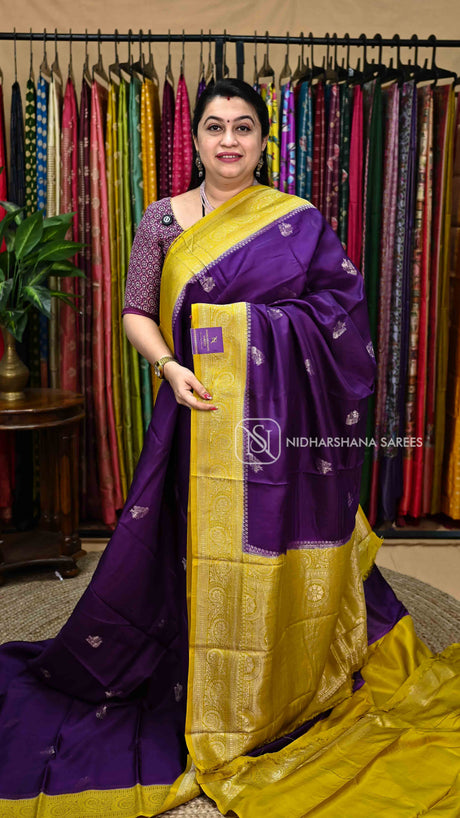 Premium Viscose With Contrast Zari Border