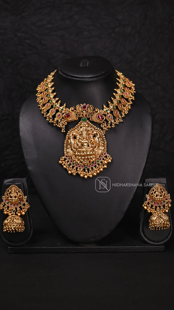 Traditional Lakshmi Temple Jewellery Necklace Set
