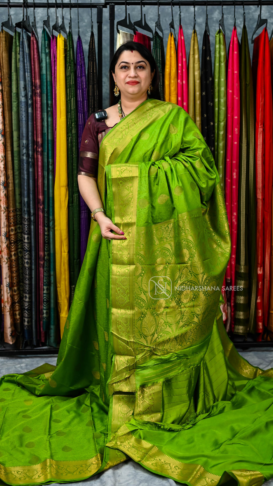 Semi satin silk