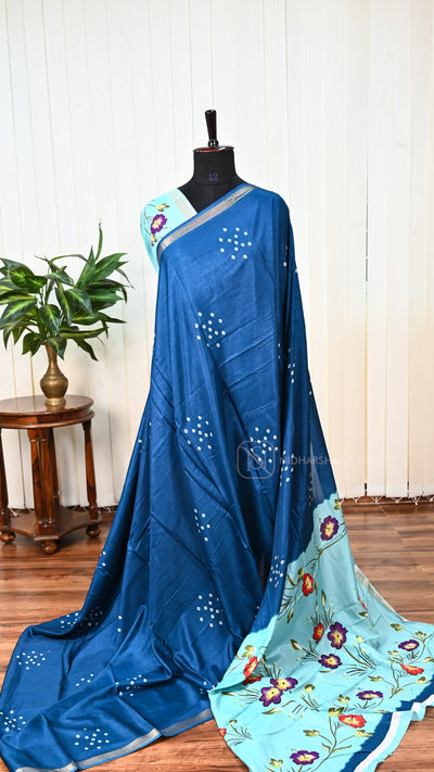Mix cotton With Floral Print Pallu And Printed Blouse