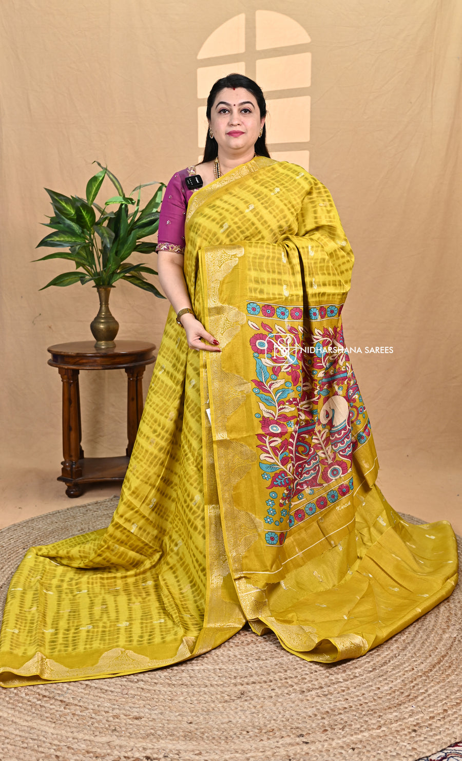 Semi Dola