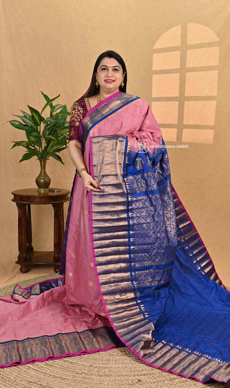 Semi Gadwal With Floral Zari Butta And Contrast Zari Border
